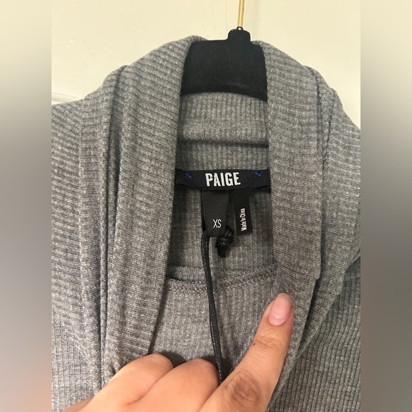 Paige Kenzie Turtleneck Sweater Size XS NWOT - Picture 6 of 9